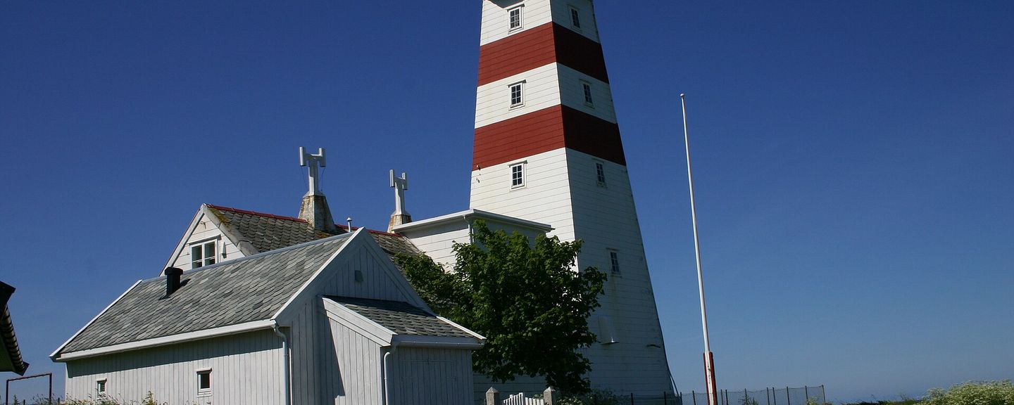 Alnes Lighthouse
