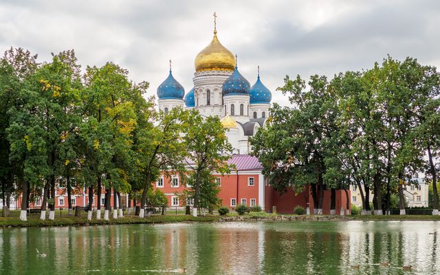 Ugresha Monastery