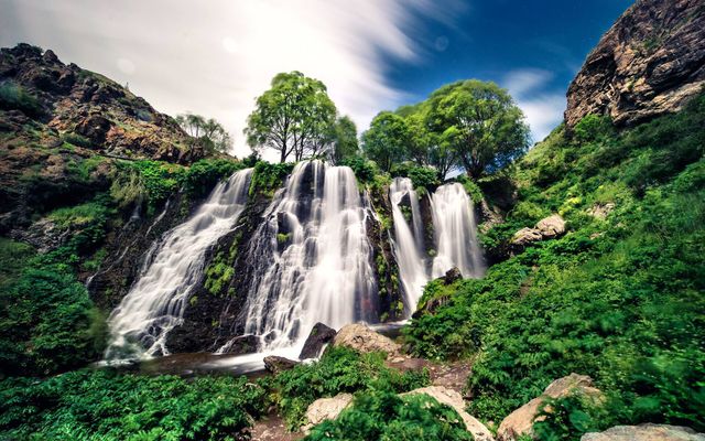 Shaki Waterfall