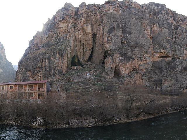 Areni-1 cave complex