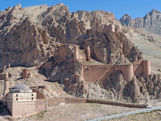 Doğubayazıt Castle