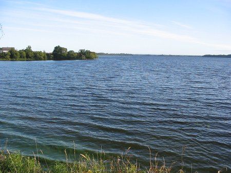 Liepieĺ Lake