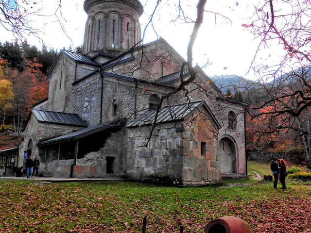 Kintsvisi Monastery