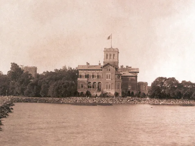 Lower Summer Residence