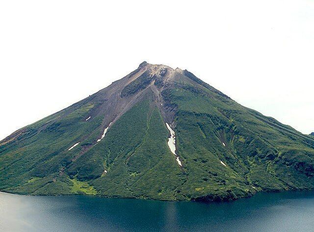 Krenitsyn Volcano