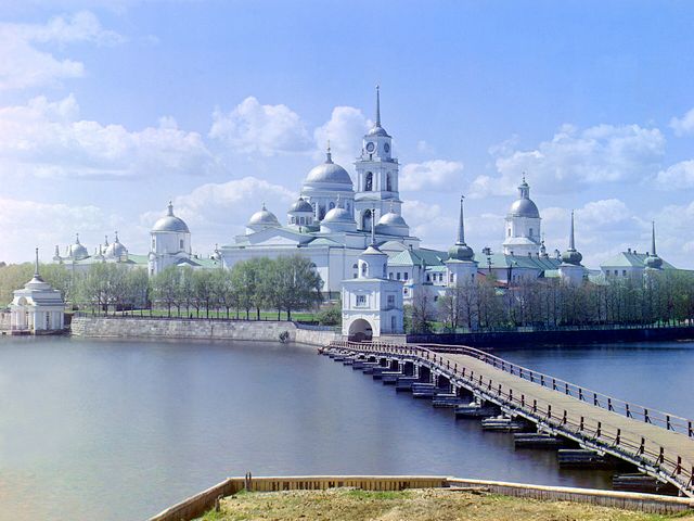 Stolobny Island