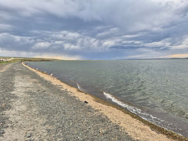 Ögii Lake