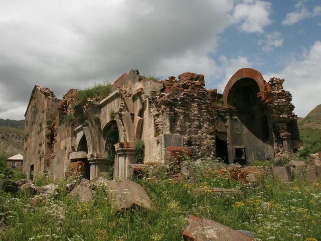 Arates monastery