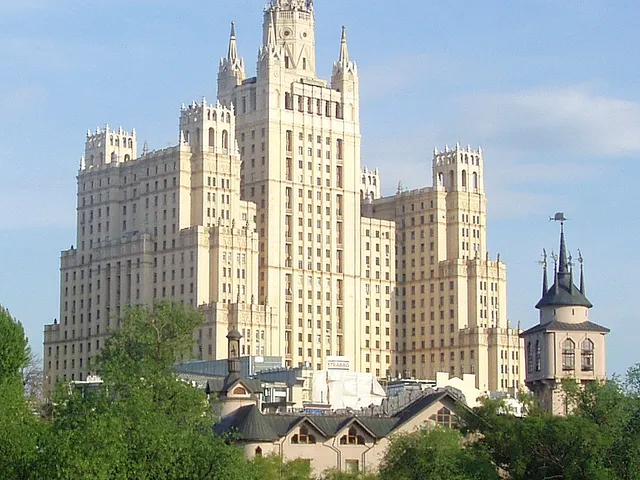 Kudrinskaya Square Building
