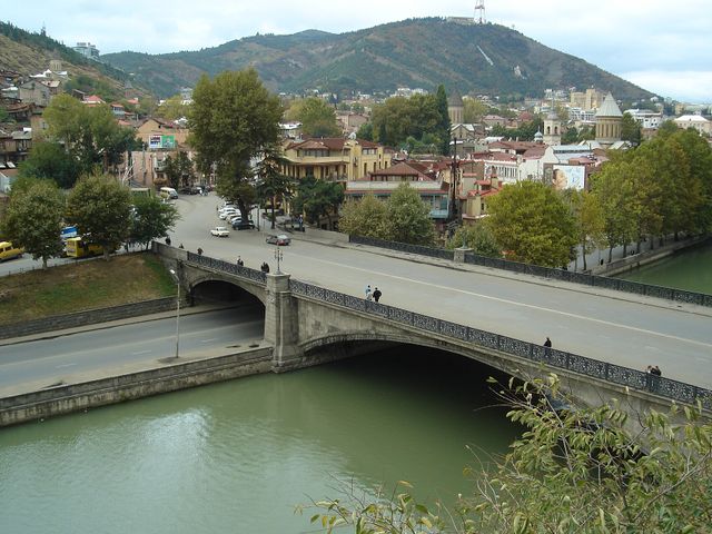 Metekhi bridge