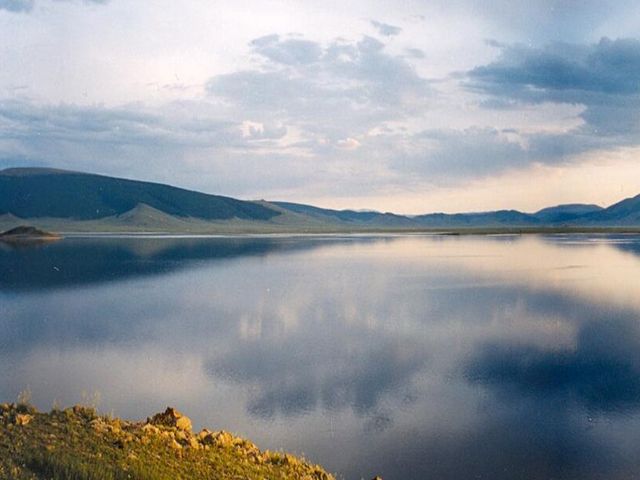 Terkhiin Tsagaan Lake