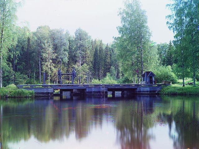 Kovzhskoye Lake