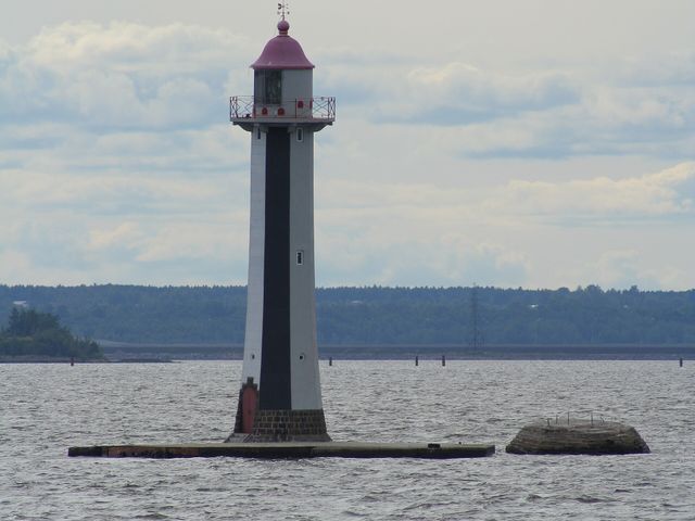 Upper Sea Channel range light