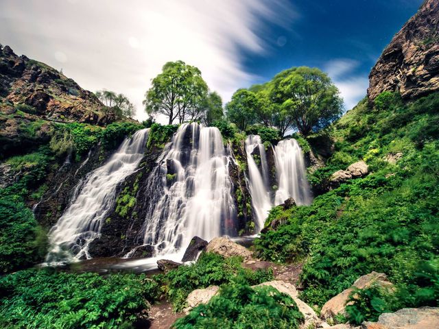Shaki Waterfall