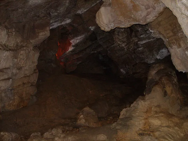 Vorontsovskaya Cave