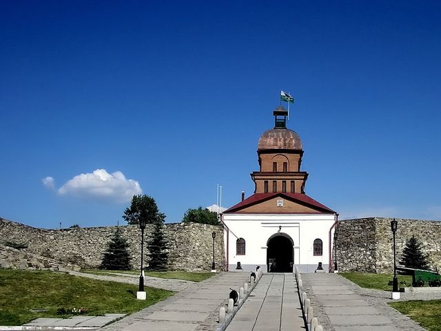 Kuznetsk Fortress