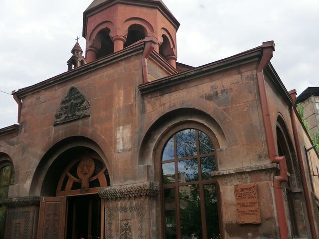 Surb Zoravor Astvatsatsin Church
