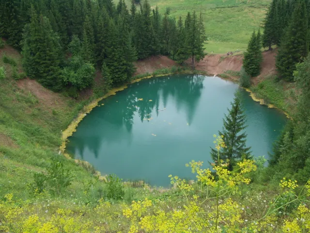 Sea Eye Lake