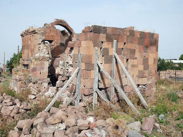 Surb Astvatsatsin Church (Artik)