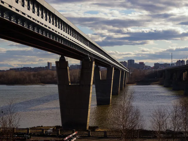 Novosibirsk metro bridge