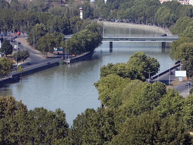 Nikoloz Baratashvili Bridge
