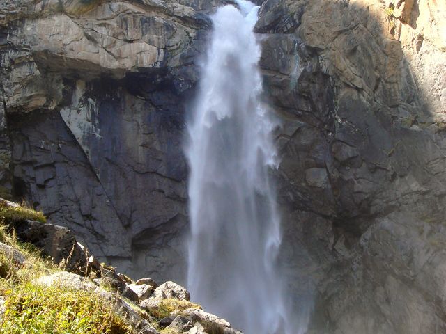 Barskoon waterfall