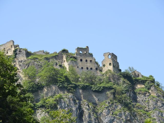 Kuştul Monastery