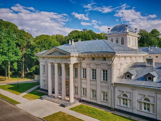 Bulhak Palace in Žyličy