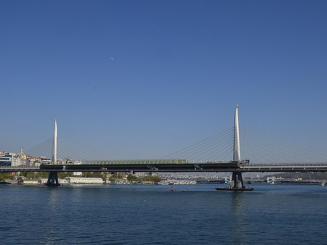 Golden Horn Metro Bridge