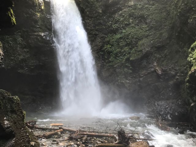 Palovit Waterfall