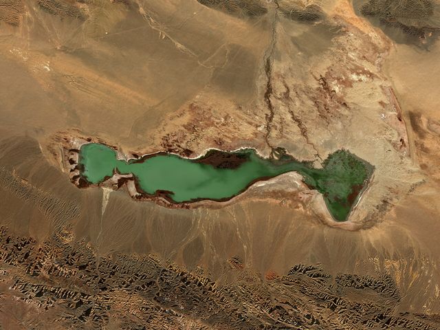 Orog Lake