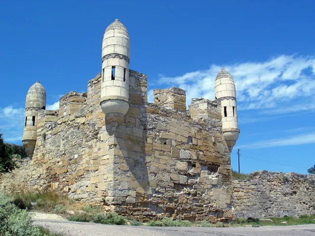 Yeni-Kale