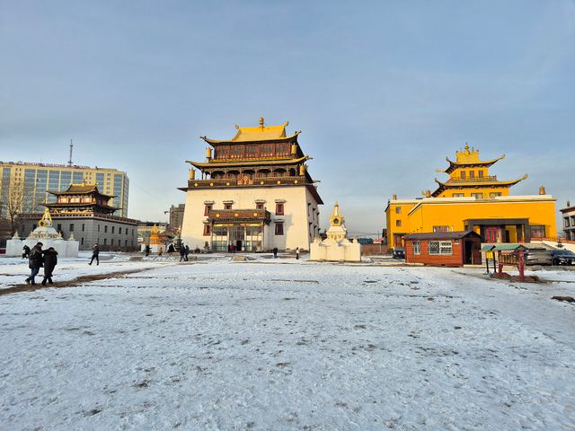 Gandantegchinlen Monastery