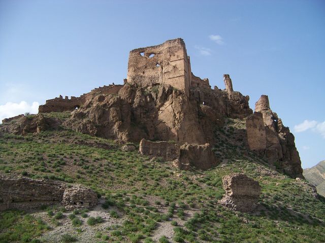 Tortum Castle
