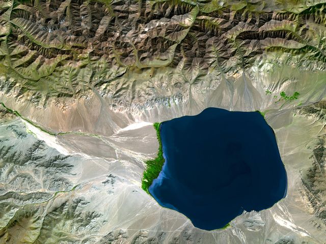 Üüreg Lake