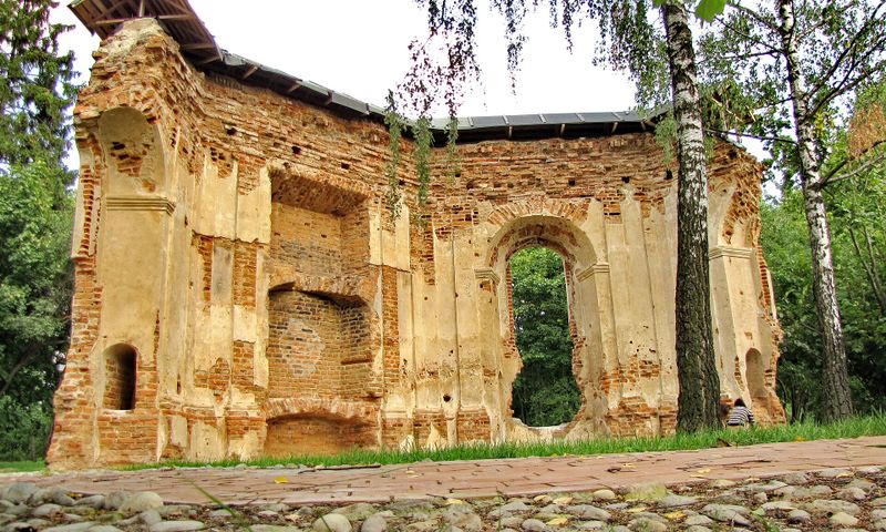 Lubanski family tomb chapel in Lošyca