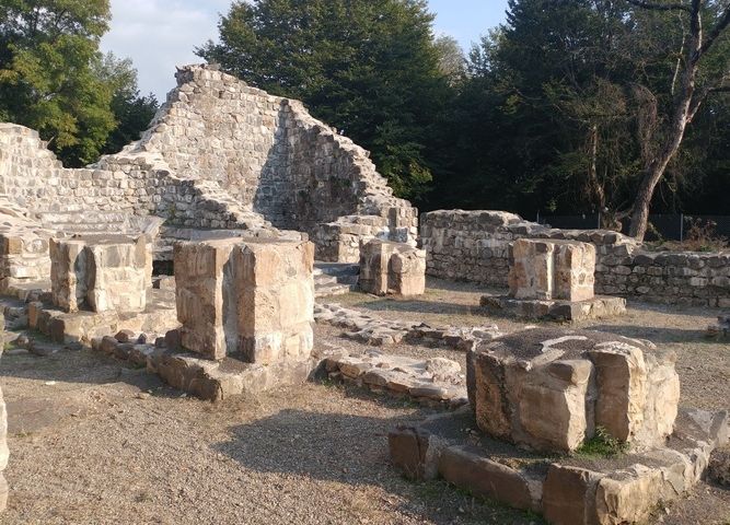 Dolochopi basilica