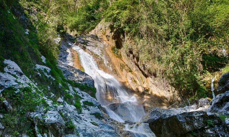 Ochkhomuri Waterfall Natural Monument