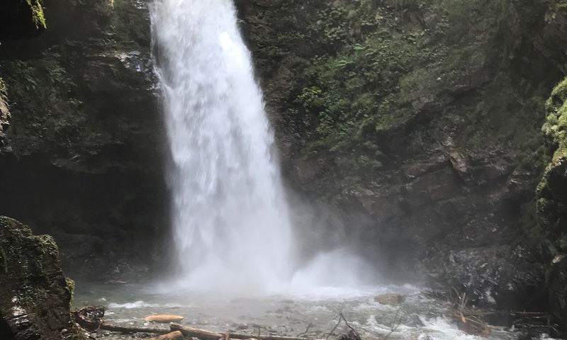 Palovit Waterfall